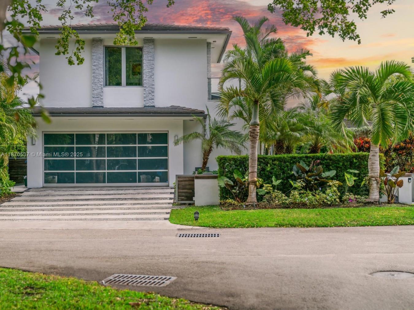 Miami Shores, Miami-Dade County, 33138, United States, 4 Bedrooms Bedrooms, ,4 BathroomsBathrooms,Residential,For Sale,1943952