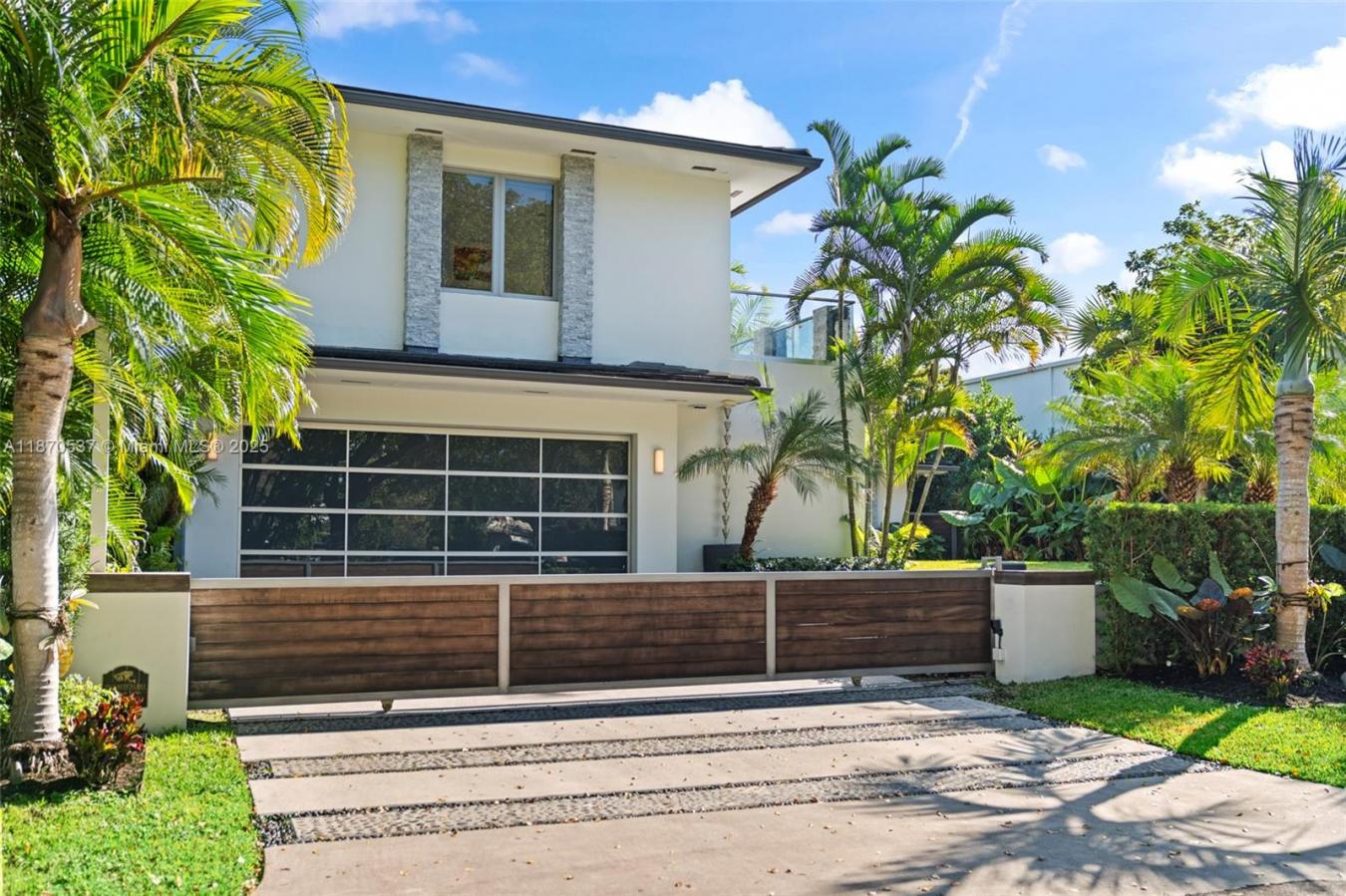 Miami Shores, Miami-Dade County, 33138, United States, 4 Bedrooms Bedrooms, ,4 BathroomsBathrooms,Residential,For Sale,1943952