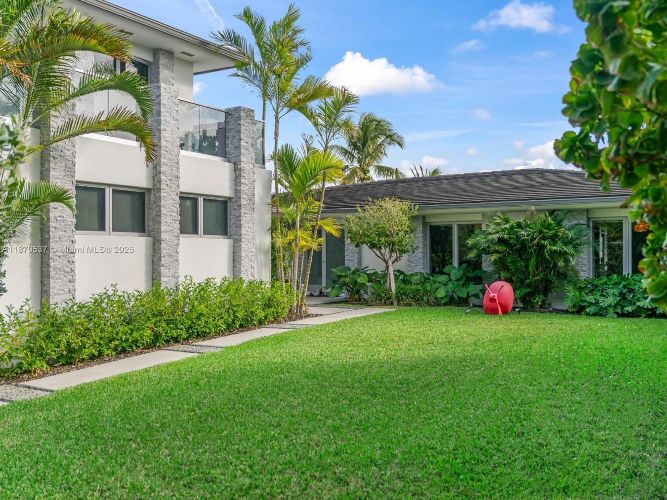 Miami Shores, Miami-Dade County, 33138, United States, 4 Bedrooms Bedrooms, ,4 BathroomsBathrooms,Residential,For Sale,1943952