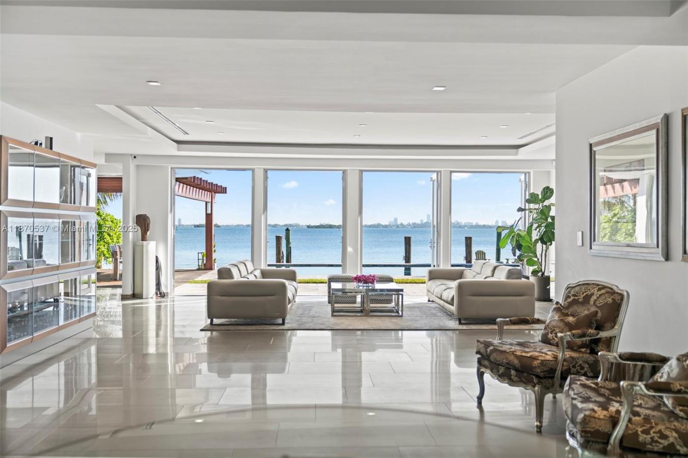 Miami Shores, Miami-Dade County, 33138, United States, 4 Bedrooms Bedrooms, ,4 BathroomsBathrooms,Residential,For Sale,1943952