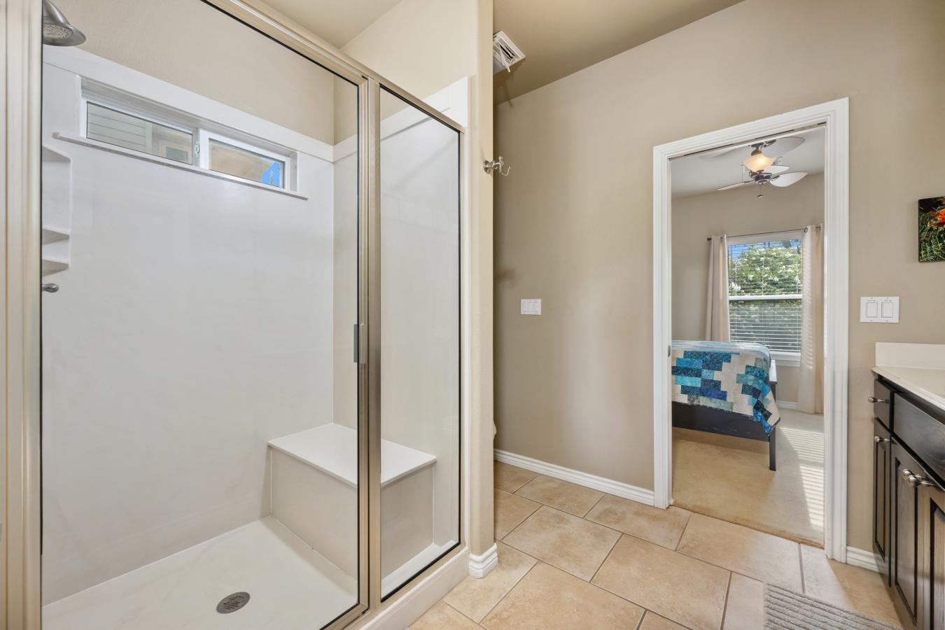 Kingsland, LLano, 78639, United States, 5 Bedrooms Bedrooms, ,3 BathroomsBathrooms,Residential,For Sale,1945712