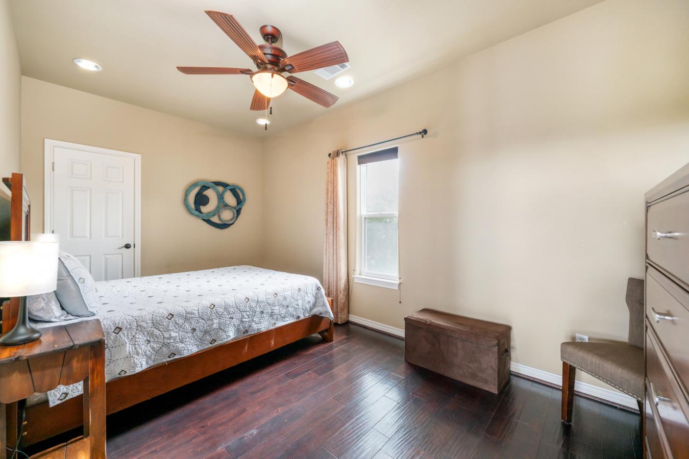 Kingsland, LLano, 78639, United States, 5 Bedrooms Bedrooms, ,3 BathroomsBathrooms,Residential,For Sale,1945712