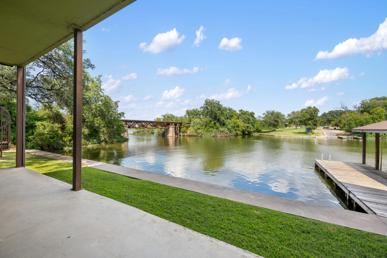 Kingsland, LLano, 78639, United States, 5 Bedrooms Bedrooms, ,3 BathroomsBathrooms,Residential,For Sale,1945712