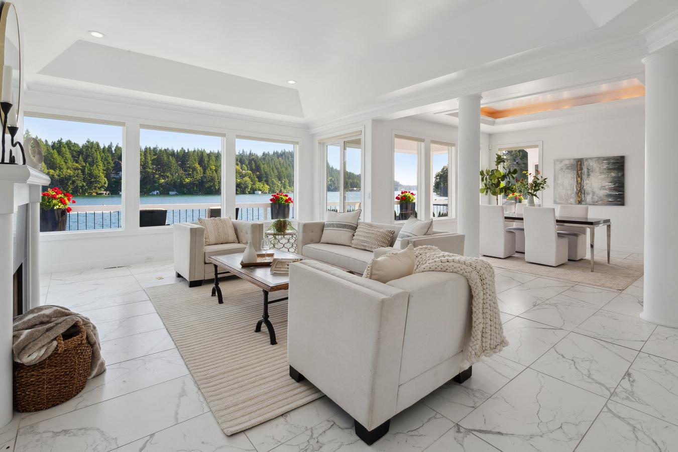 Lake Oswego, Clackamas, 97034, United States, 2 Bedrooms Bedrooms, ,3 BathroomsBathrooms,Residential,For Sale,1943673
