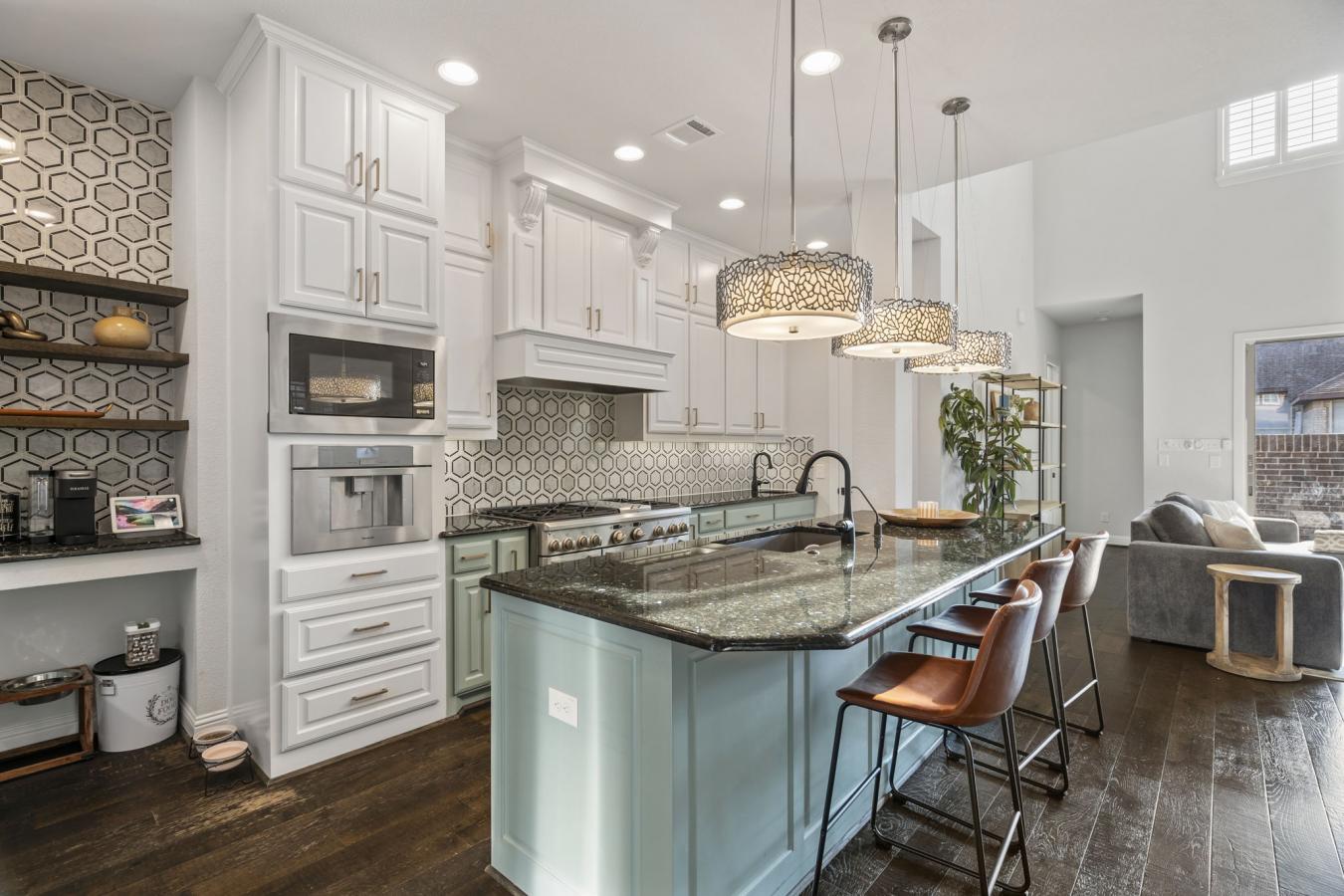 Richardson, Collin, 75082, United States, 5 Bedrooms Bedrooms, ,4 BathroomsBathrooms,Residential,For Sale,1943948