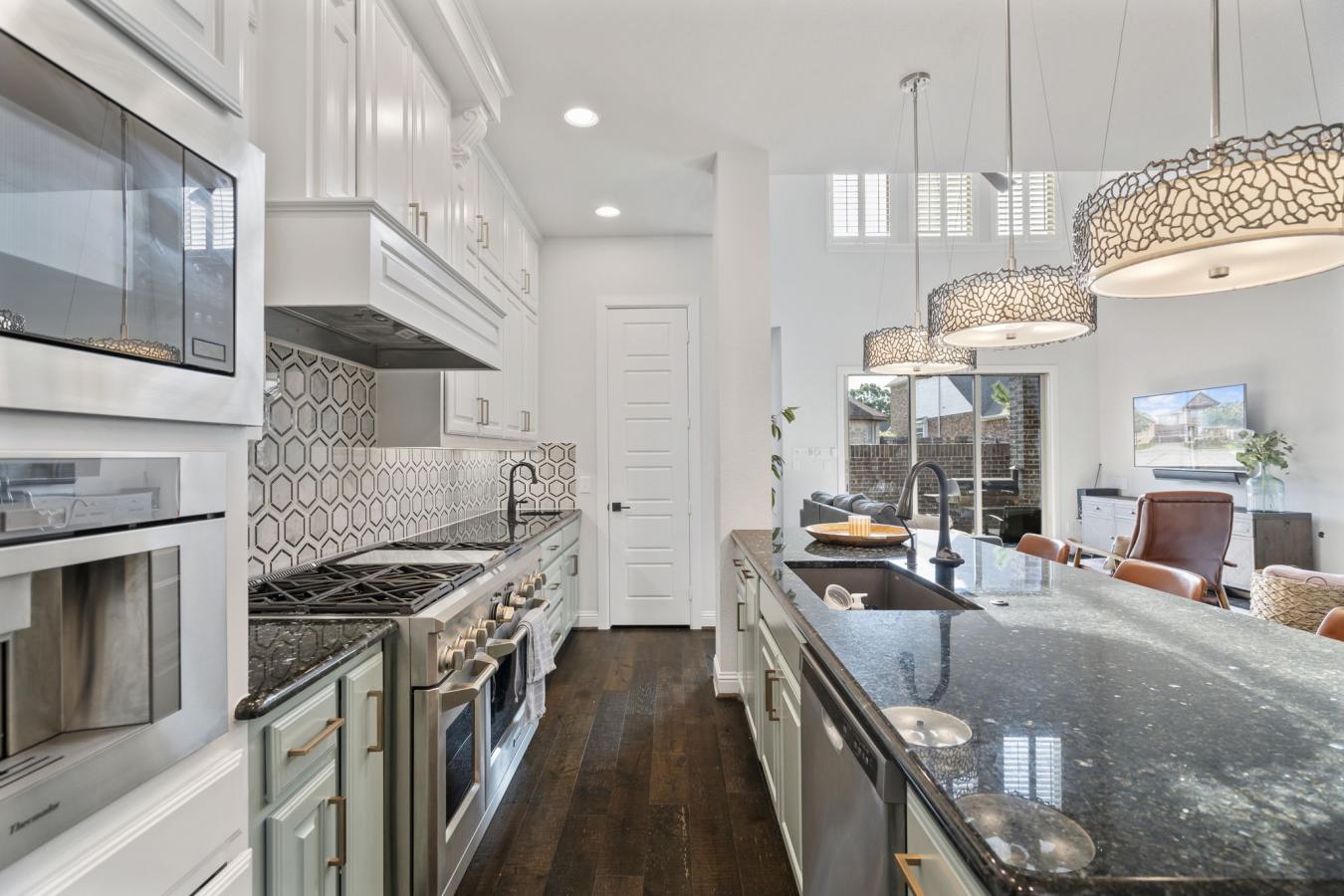 Richardson, Collin, 75082, United States, 5 Bedrooms Bedrooms, ,4 BathroomsBathrooms,Residential,For Sale,1943948