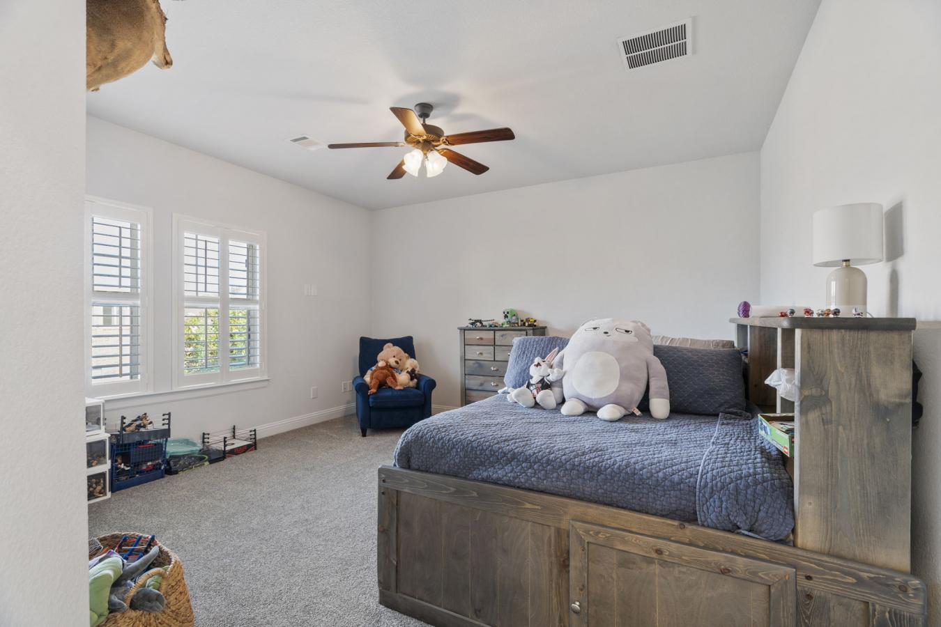 Richardson, Collin, 75082, United States, 5 Bedrooms Bedrooms, ,4 BathroomsBathrooms,Residential,For Sale,1943948