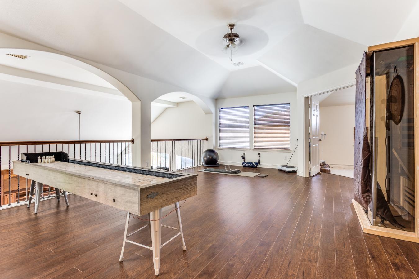Garland, Dallas, 75043, United States, 3 Bedrooms Bedrooms, ,3 BathroomsBathrooms,Residential,For Sale,1943947