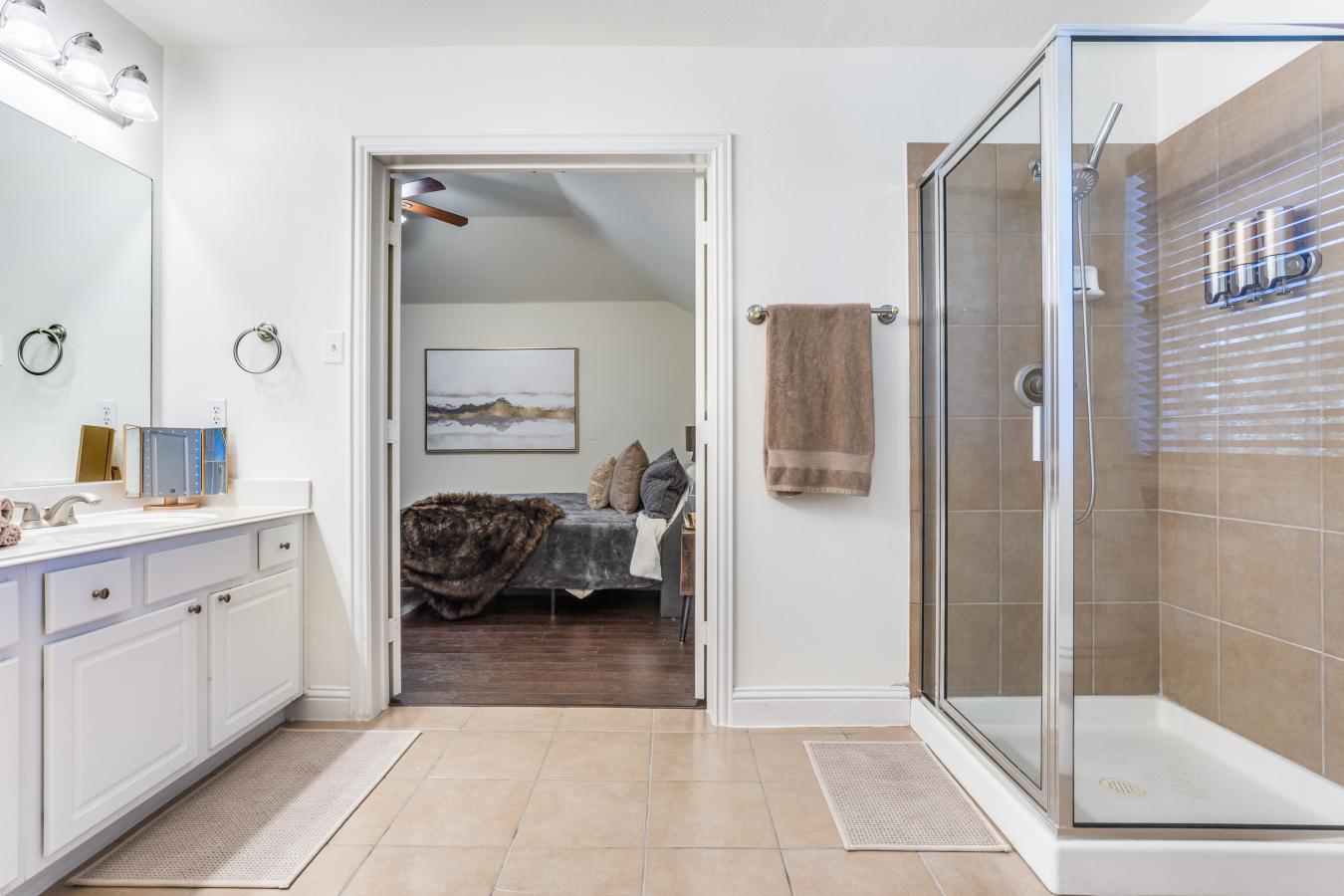 Garland, Dallas, 75043, United States, 3 Bedrooms Bedrooms, ,3 BathroomsBathrooms,Residential,For Sale,1943947