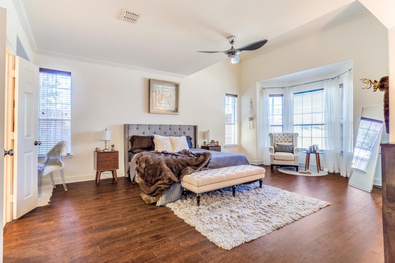 Garland, Dallas, 75043, United States, 3 Bedrooms Bedrooms, ,3 BathroomsBathrooms,Residential,For Sale,1943947