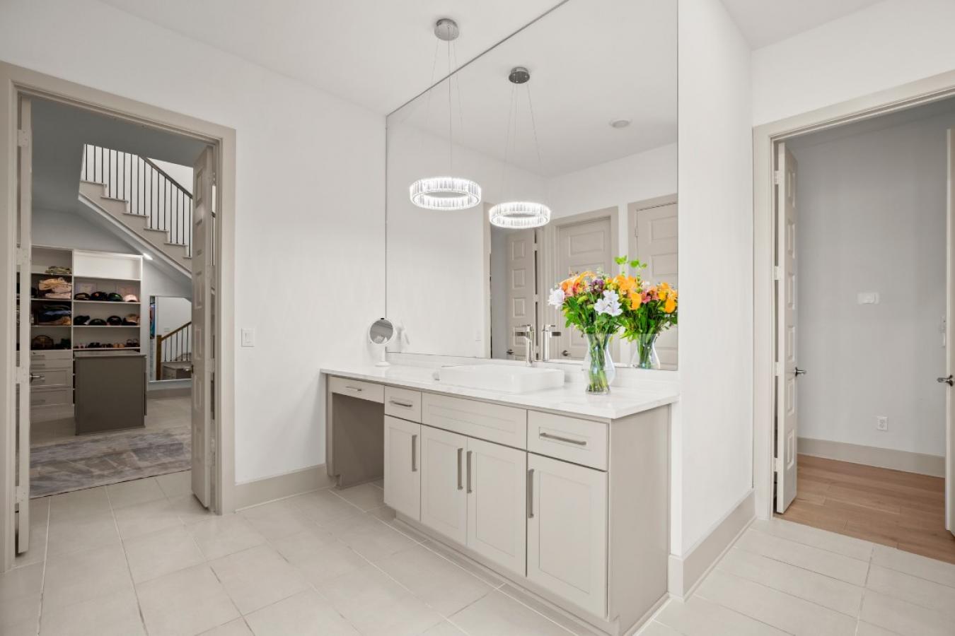 Austin, Travis, 78738, United States, 5 Bedrooms Bedrooms, ,5 BathroomsBathrooms,Residential,For Sale,1943946