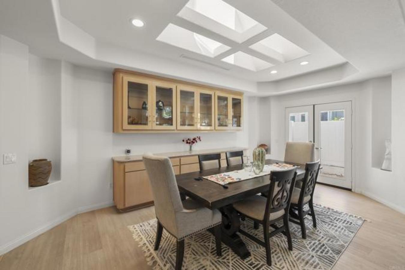 Oceanside, San Diego, 92056, United States, 3 Bedrooms Bedrooms, ,4 BathroomsBathrooms,Residential,For Sale,1943945