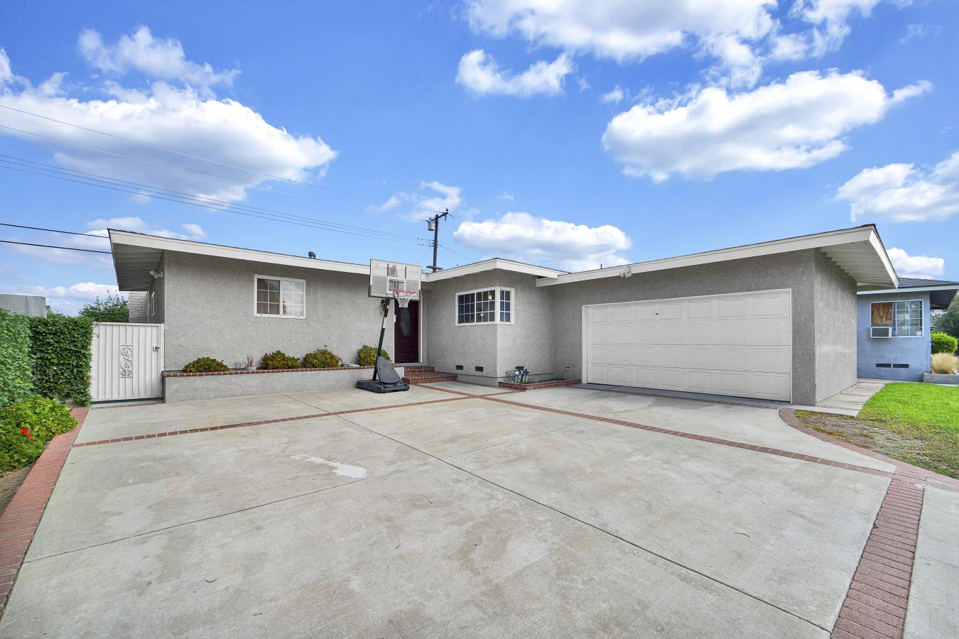 La Mirada, Los Angeles, 90638, United States, 4 Bedrooms Bedrooms, ,2 BathroomsBathrooms,Residential,For Sale,1943944