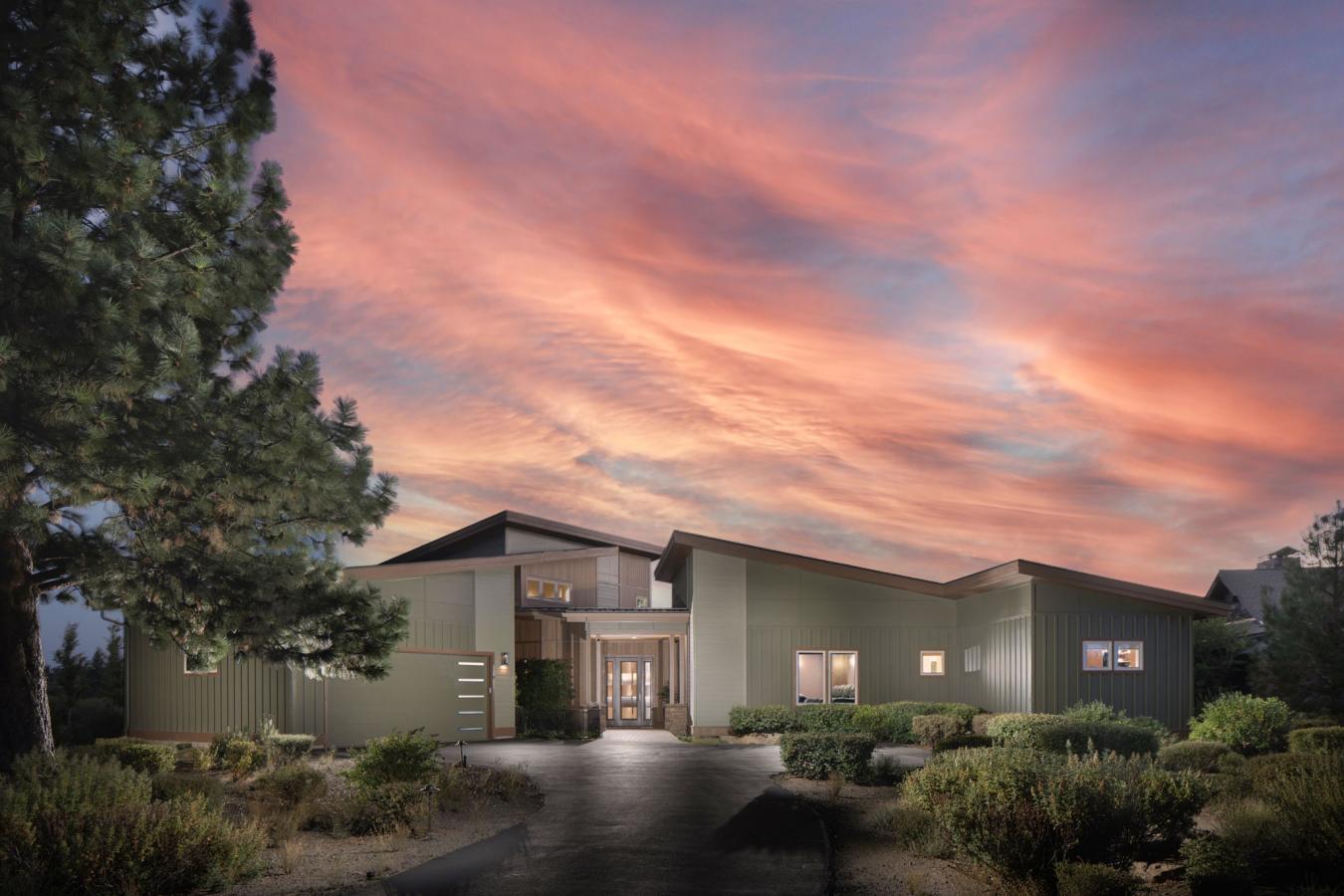 Bend, Oregon, 97702, United States, 3 Bedrooms Bedrooms, ,4 BathroomsBathrooms,Residential,For Sale,1944217