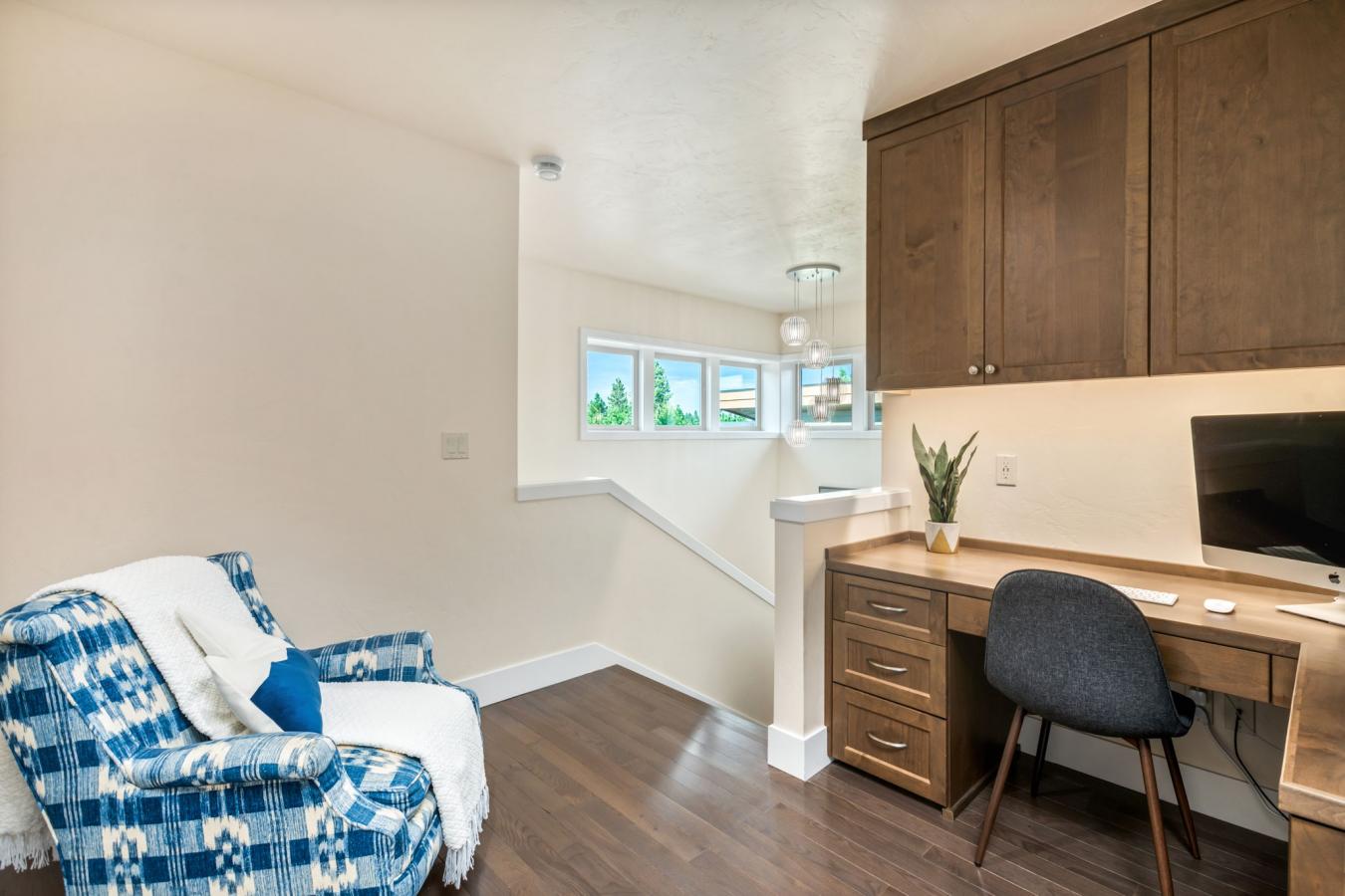 Bend, Oregon, 97702, United States, 3 Bedrooms Bedrooms, ,4 BathroomsBathrooms,Residential,For Sale,1944217