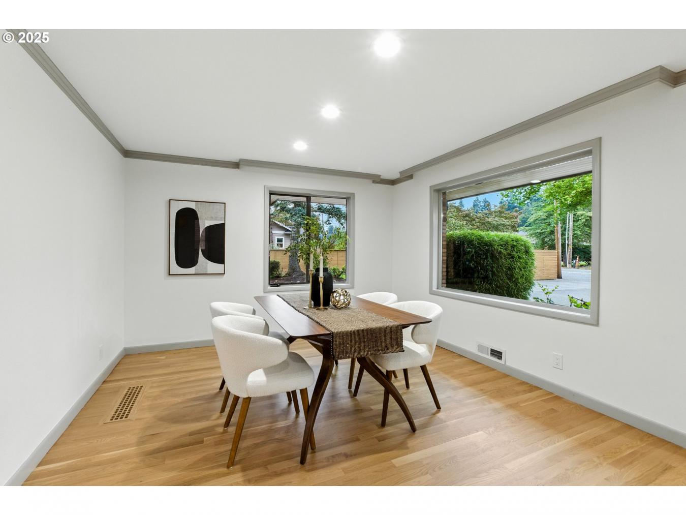 Vancouver, Clark, 98665, United States, 3 Bedrooms Bedrooms, ,4 BathroomsBathrooms,Residential,For Sale,1943942