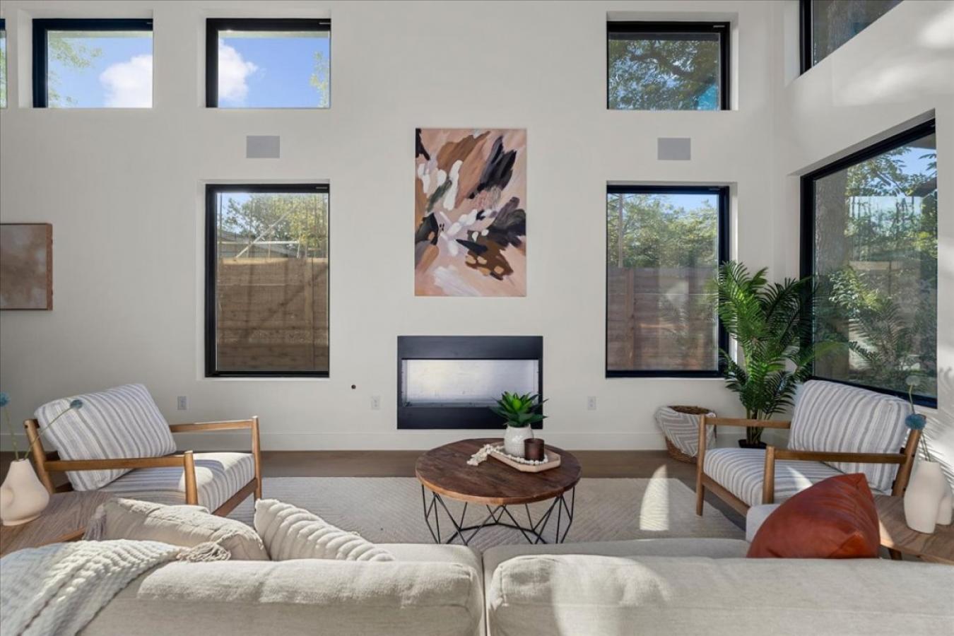 Austin, Travis, 78745, United States, 4 Bedrooms Bedrooms, ,3 BathroomsBathrooms,Residential,For Sale,1945177