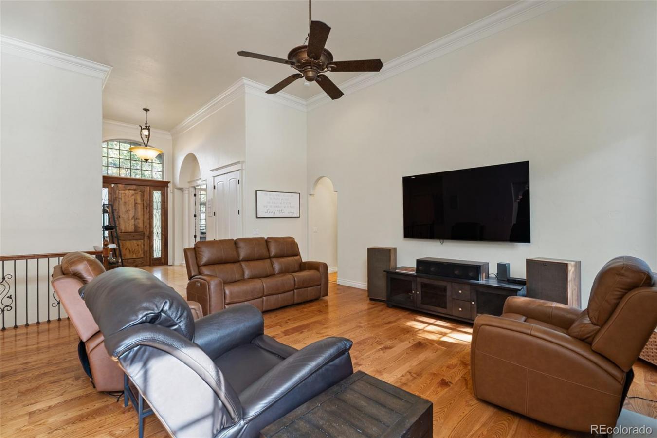 Monument, El Paso, 80132, United States, 5 Bedrooms Bedrooms, ,4 BathroomsBathrooms,Residential,For Sale,1943941