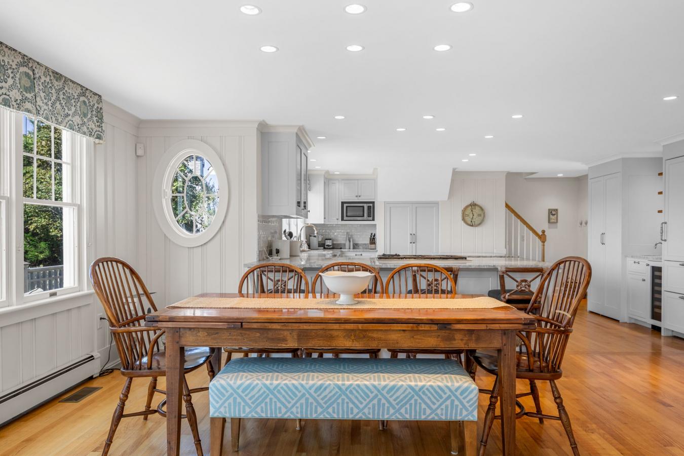 Chatham, Barnstable, 02633, United States, 4 Bedrooms Bedrooms, ,4 BathroomsBathrooms,Residential,For Sale,1945711