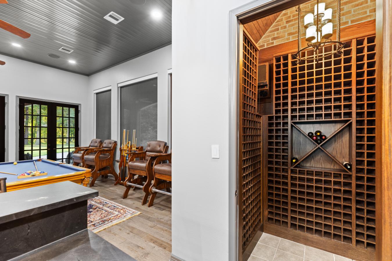 New Caney, Texas, 77357, United States, 7 Bedrooms Bedrooms, ,5 BathroomsBathrooms,Residential,For Sale,1952226