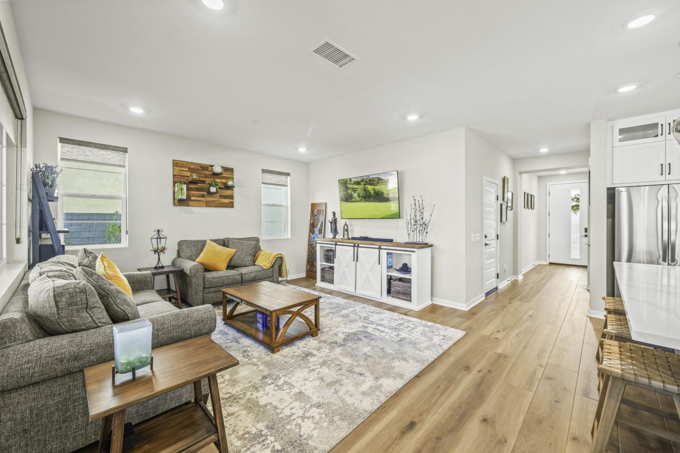 Rancho Mission Viejo, Orange, 92694, United States, 3 Bedrooms Bedrooms, ,2 BathroomsBathrooms,Residential,For Sale,1943939