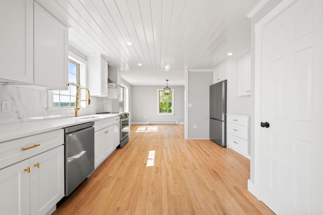 Waterford, New London, 06385, United States, 3 Bedrooms Bedrooms, ,2 BathroomsBathrooms,Residential,For Sale,1943937