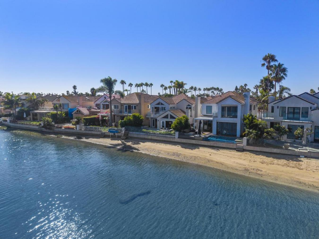 Coronado, San Diego, 92118, United States, 3 Bedrooms Bedrooms, ,3 BathroomsBathrooms,Residential,For Sale,1943936