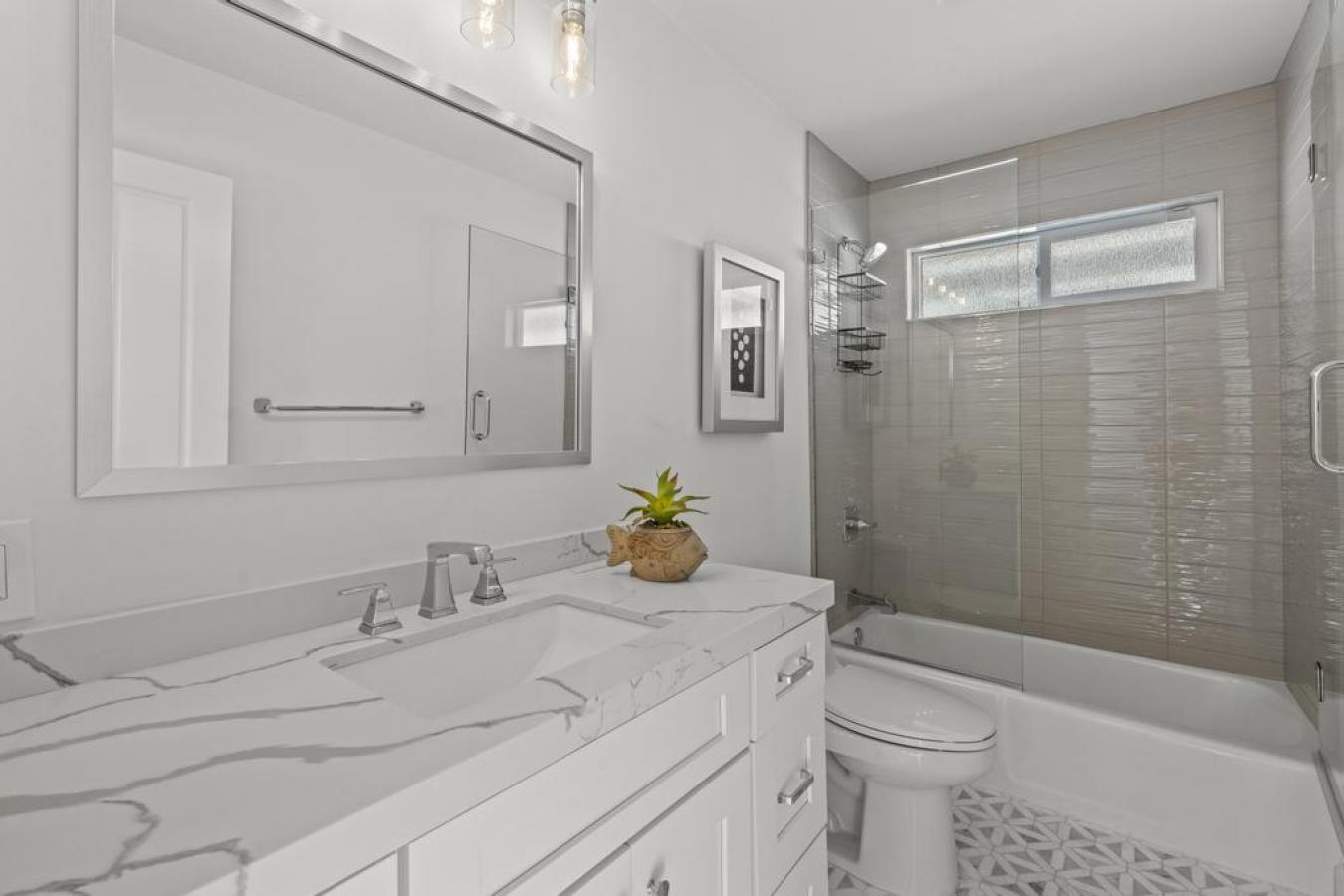Coronado, San Diego, 92118, United States, 3 Bedrooms Bedrooms, ,3 BathroomsBathrooms,Residential,For Sale,1943936