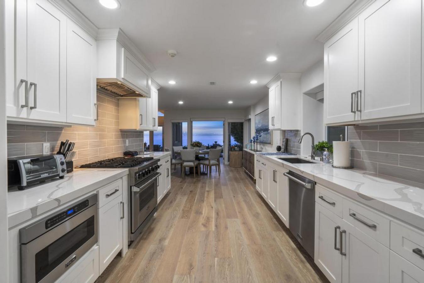 Coronado, San Diego, 92118, United States, 3 Bedrooms Bedrooms, ,3 BathroomsBathrooms,Residential,For Sale,1943936