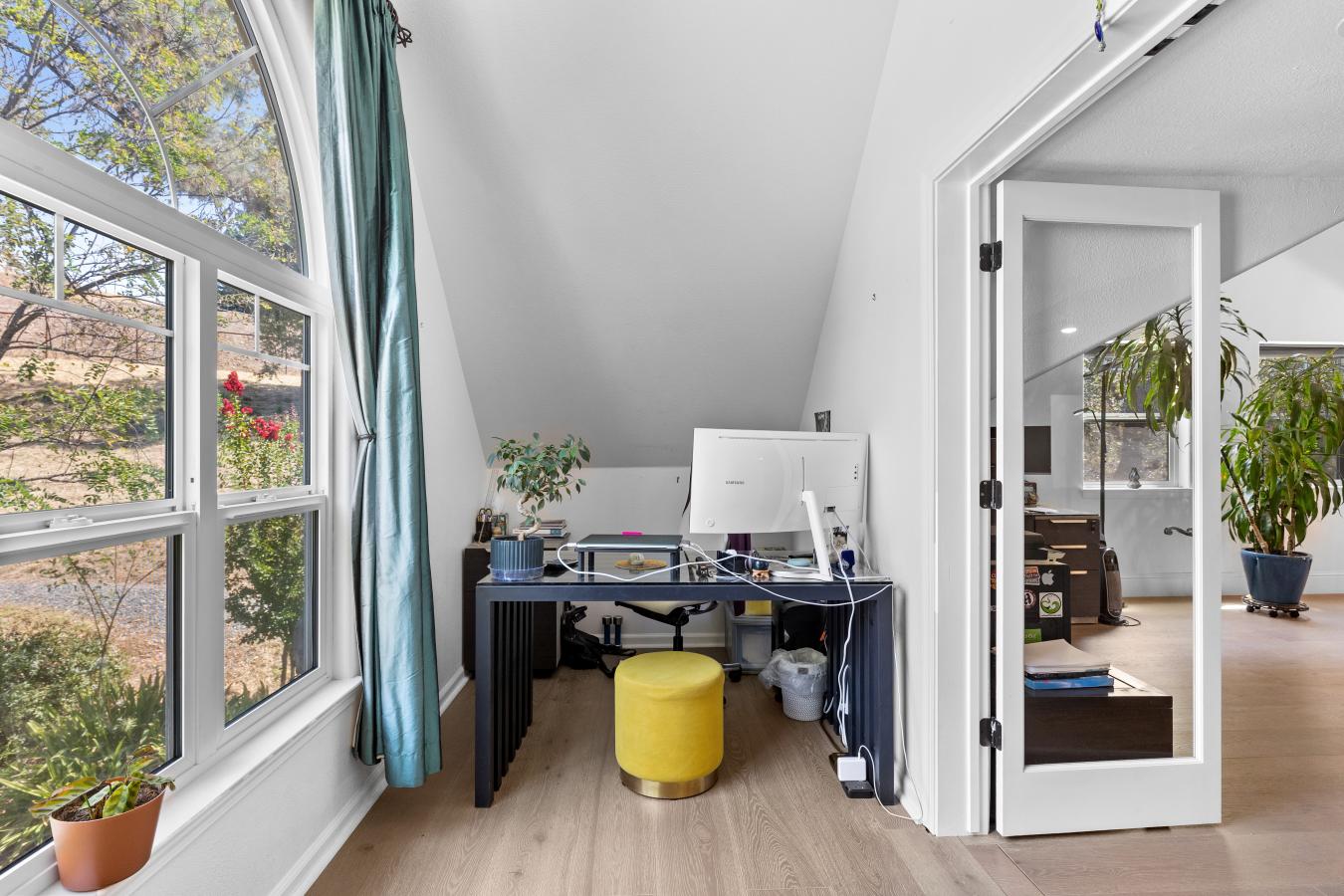 Auburn, Placer, 95603, United States, ,Residential,For Sale,1945423