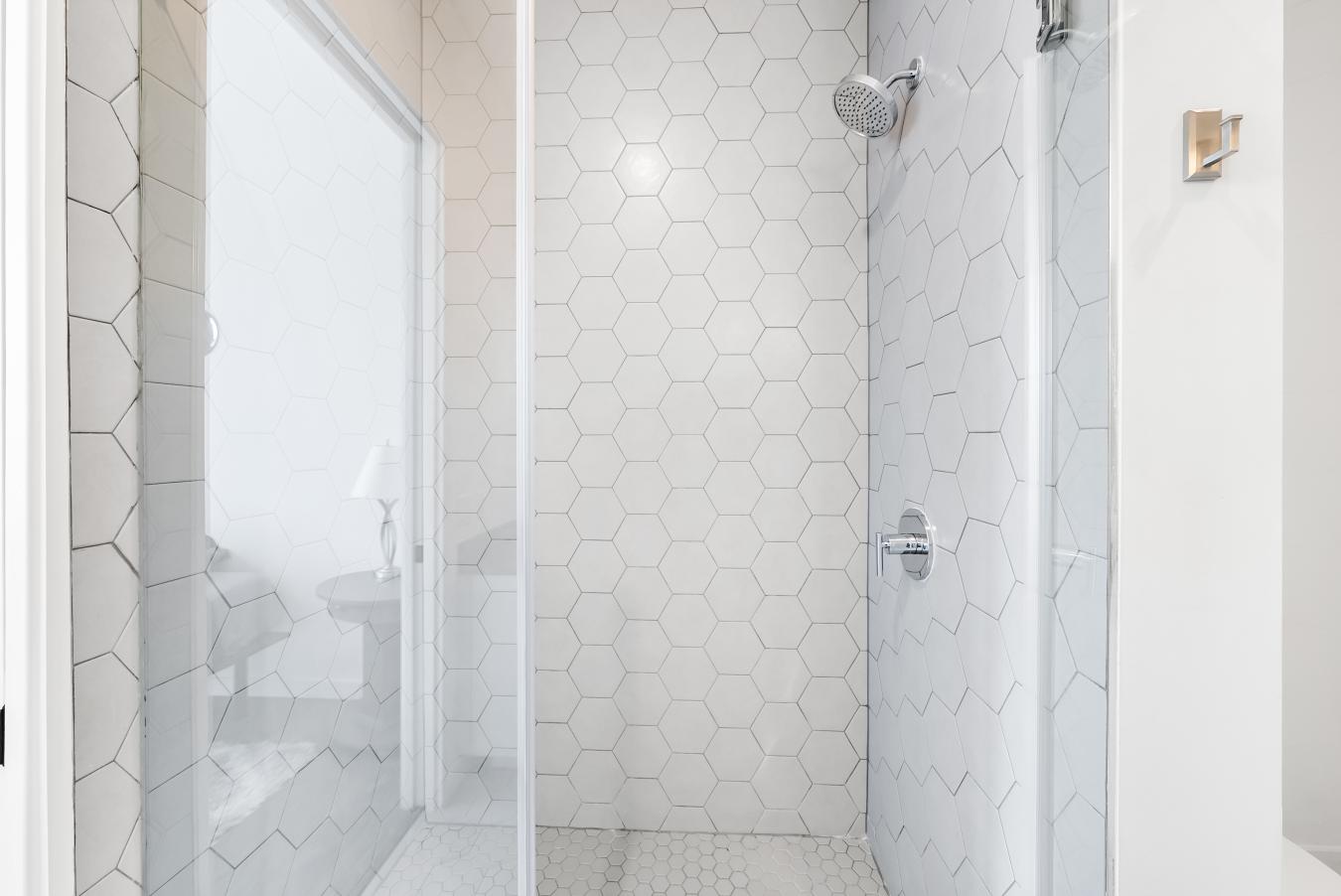 Austin, Travis, 78702, United States, 2 Bedrooms Bedrooms, ,2 BathroomsBathrooms,Residential,For Sale,1943933