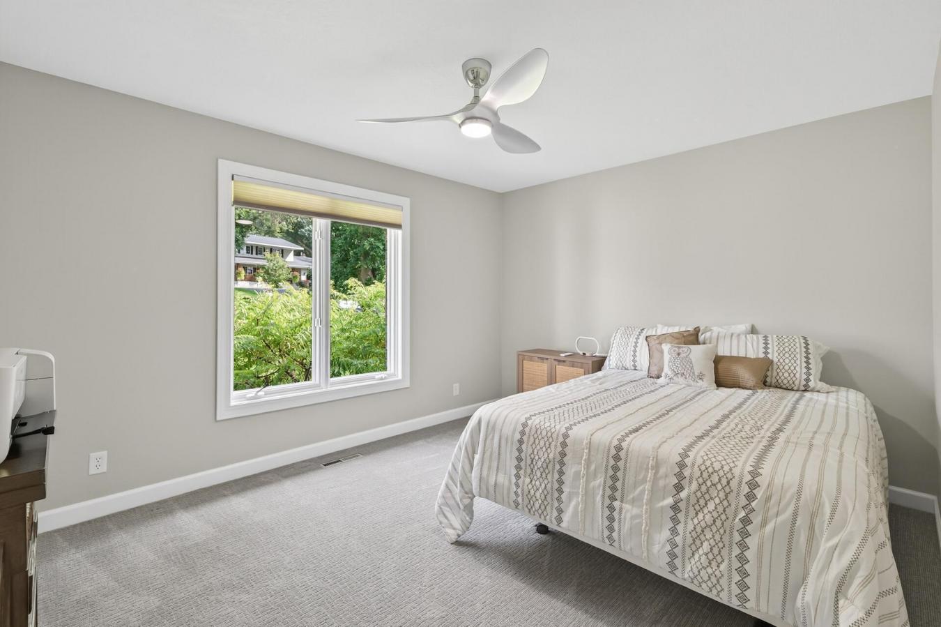 Prior Lake, Scott, 55372, United States, 5 Bedrooms Bedrooms, ,3 BathroomsBathrooms,Residential,For Sale,1943929