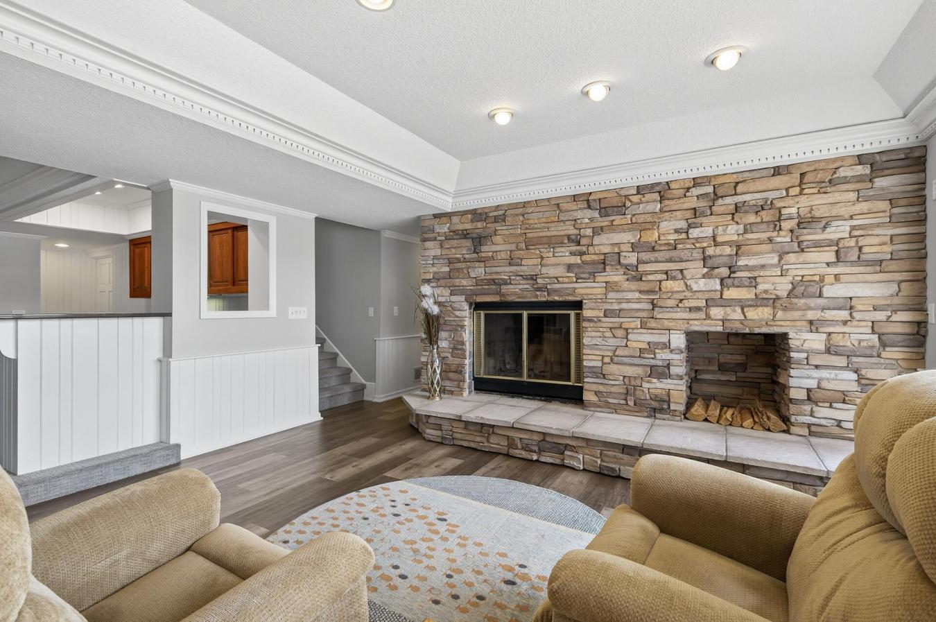 Prior Lake, Scott, 55372, United States, 5 Bedrooms Bedrooms, ,3 BathroomsBathrooms,Residential,For Sale,1943929