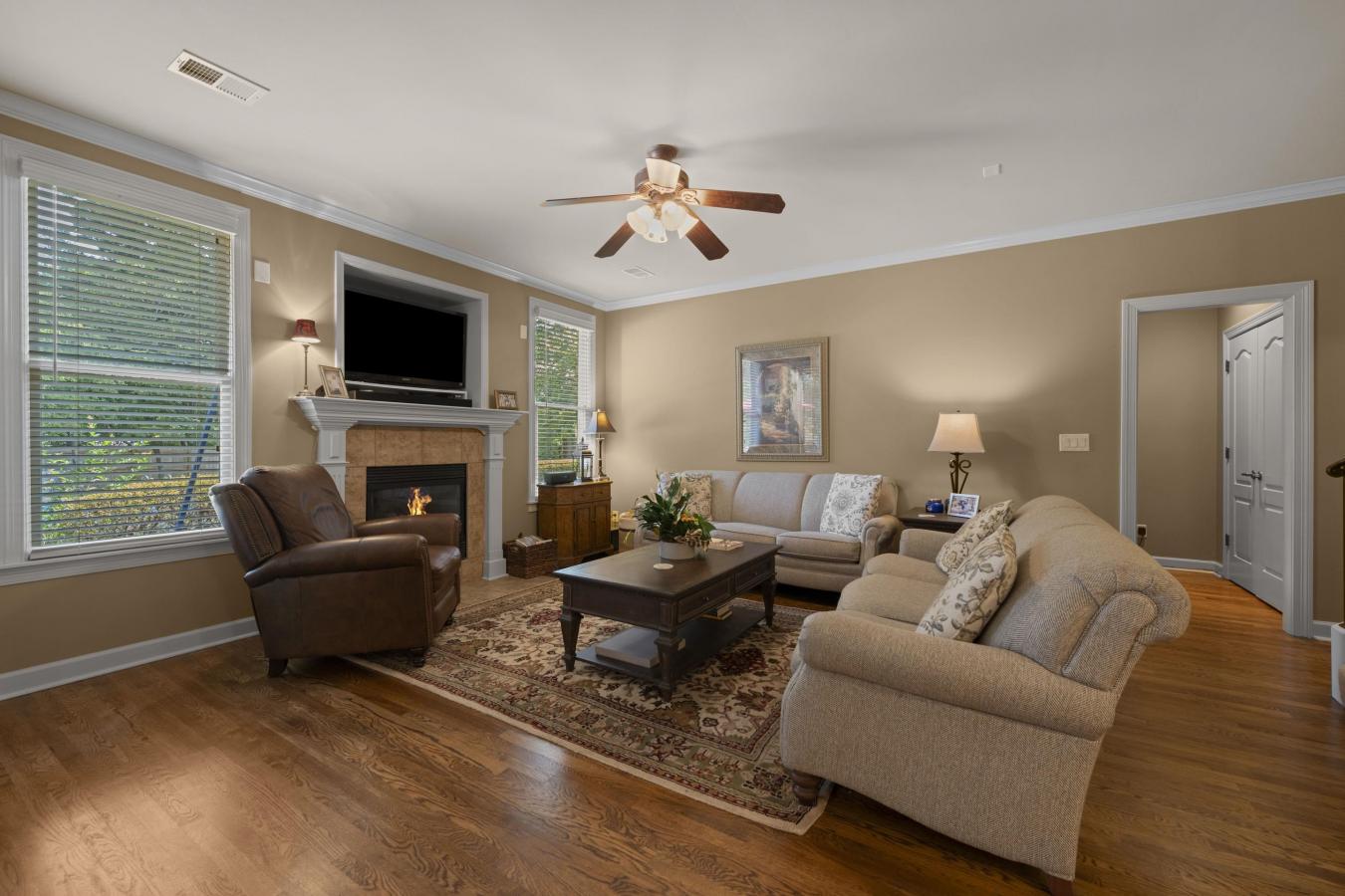 Lakeland, Shelby, 38002, United States, 4 Bedrooms Bedrooms, ,3 BathroomsBathrooms,Residential,For Sale,1944215