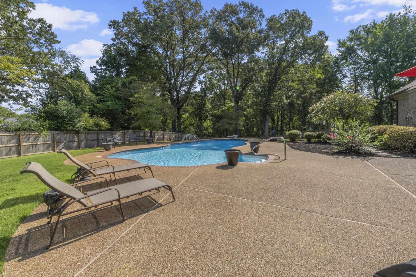 Lakeland, Shelby, 38002, United States, 4 Bedrooms Bedrooms, ,3 BathroomsBathrooms,Residential,For Sale,1944215