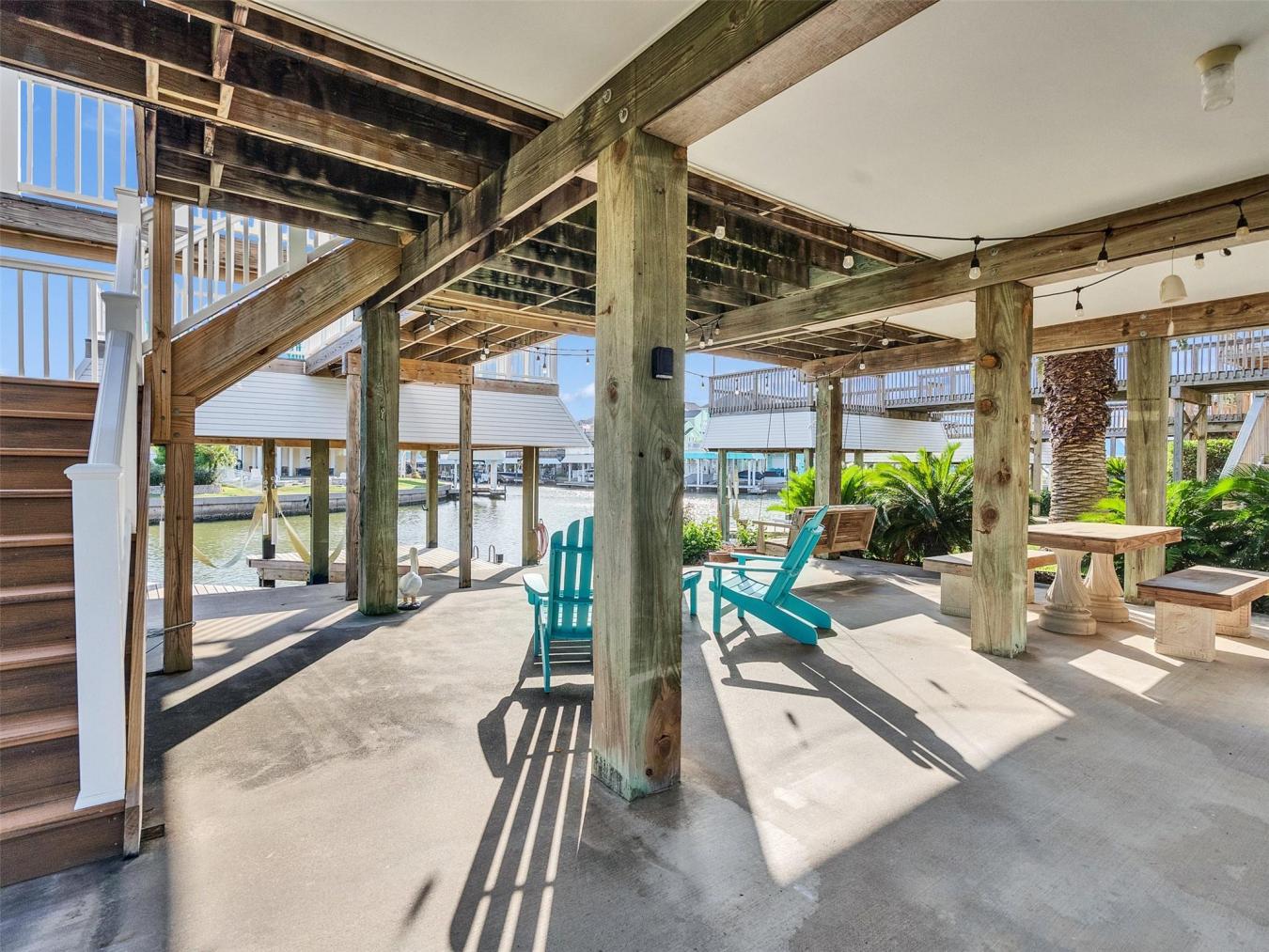 Galveston, Galveston, 77554, United States, 3 Bedrooms Bedrooms, ,2 BathroomsBathrooms,Residential,For Sale,1944211