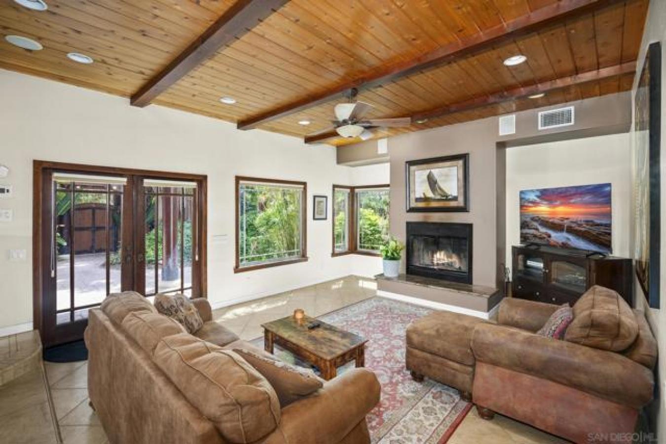 San Diego, San Diego, 92109, United States, 4 Bedrooms Bedrooms, ,3 BathroomsBathrooms,Residential,For Sale,1944206