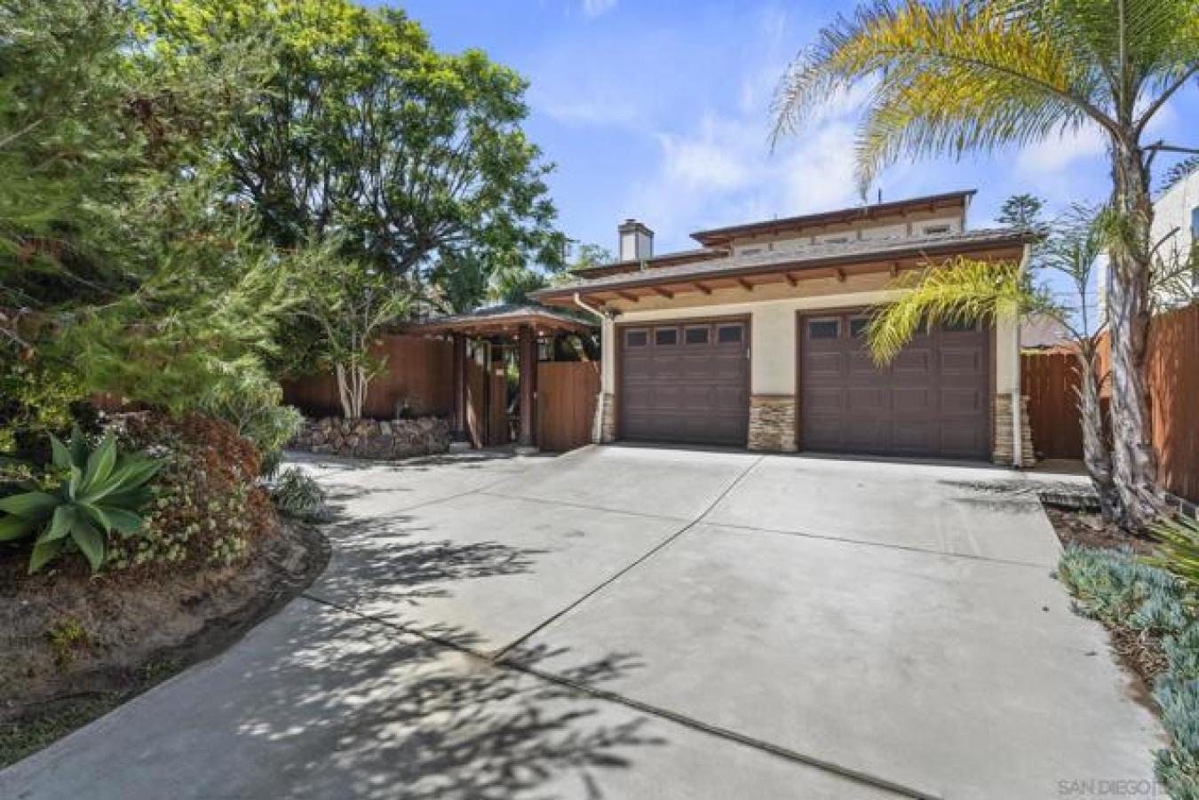 San Diego, San Diego, 92109, United States, 4 Bedrooms Bedrooms, ,3 BathroomsBathrooms,Residential,For Sale,1944206
