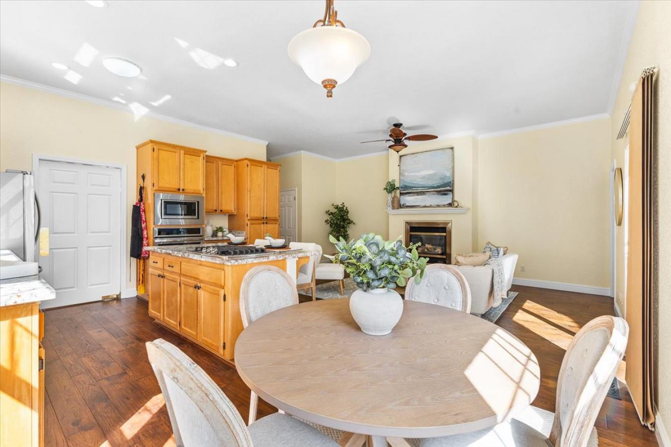 Santa Rosa, Sonoma, 95407, United States, 4 Bedrooms Bedrooms, ,3 BathroomsBathrooms,Residential,For Sale,1944207