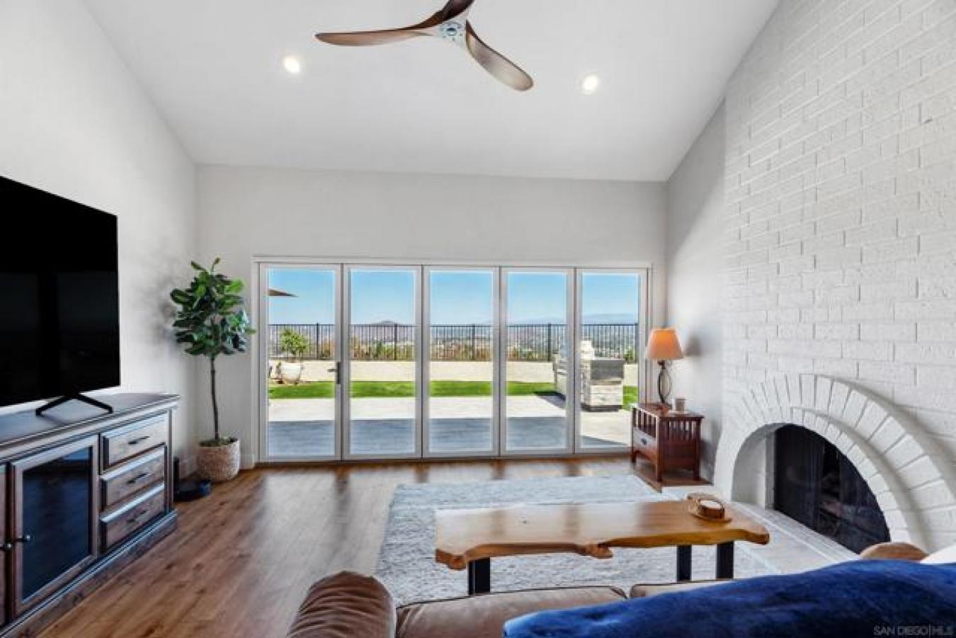 San Diego, San Diego, 92128, United States, 3 Bedrooms Bedrooms, ,2 BathroomsBathrooms,Residential,For Sale,1944205