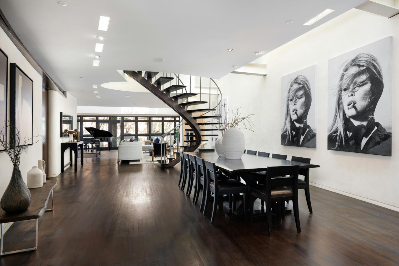 West Village, New York, 10014, United States, 6 Bedrooms Bedrooms, ,6 BathroomsBathrooms,Residential,For Sale,1944201