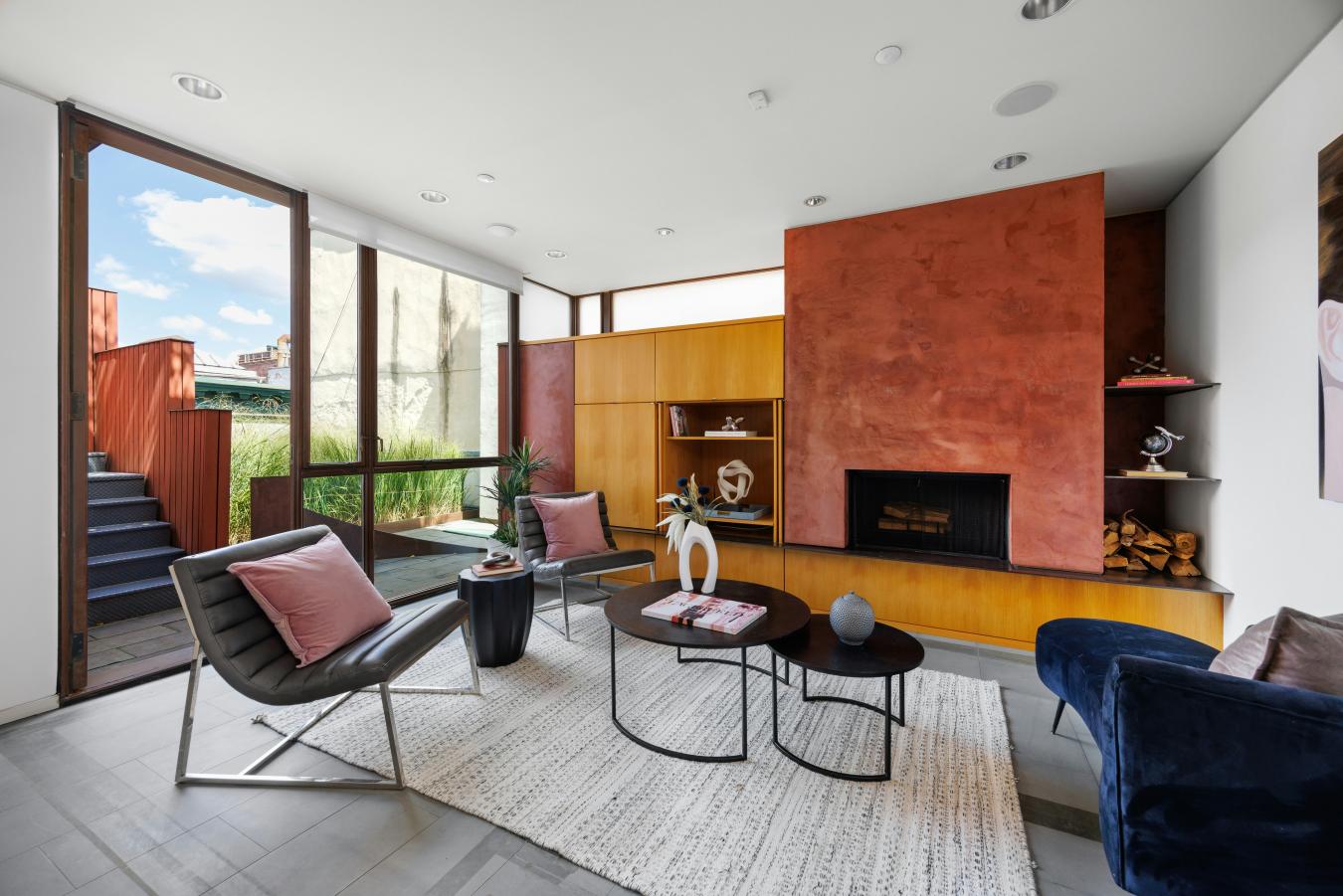 West Village, New York, 10014, United States, 6 Bedrooms Bedrooms, ,6 BathroomsBathrooms,Residential,For Sale,1944201