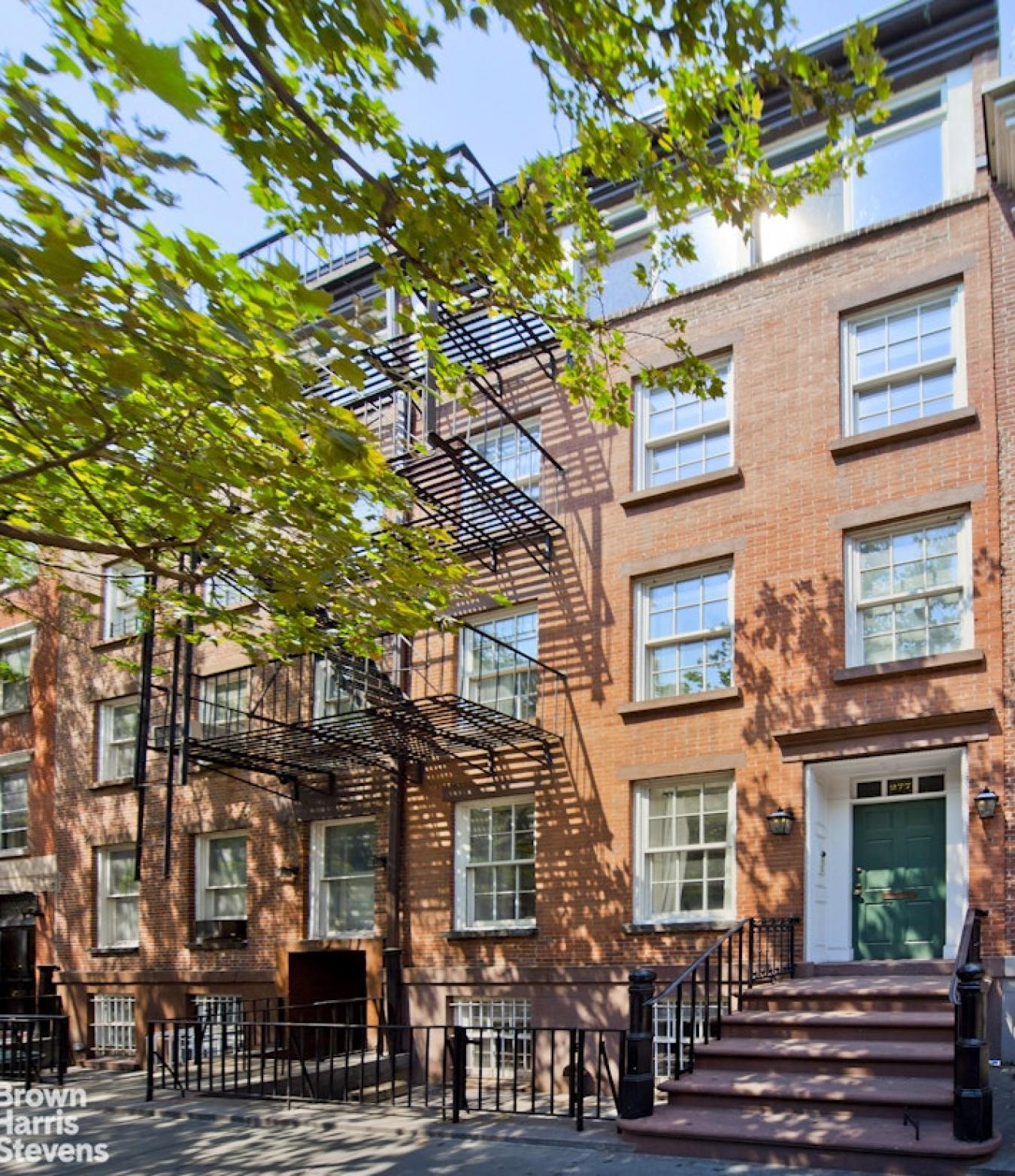 West Village, New York, 10014, United States, 5 Bedrooms Bedrooms, ,4 BathroomsBathrooms,Residential,For Sale,1944202