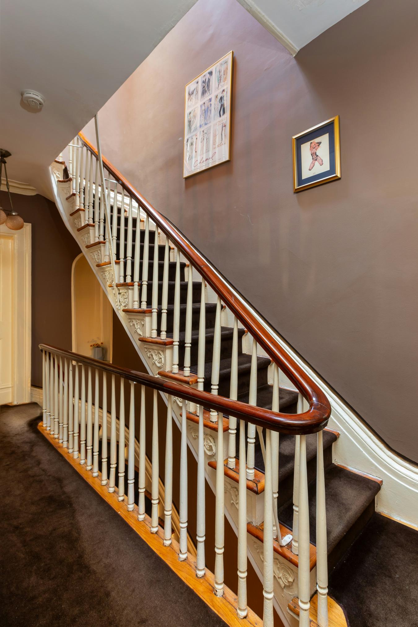 West Village, New York, 10014, United States, 5 Bedrooms Bedrooms, ,3 BathroomsBathrooms,Residential,For Sale,1944200