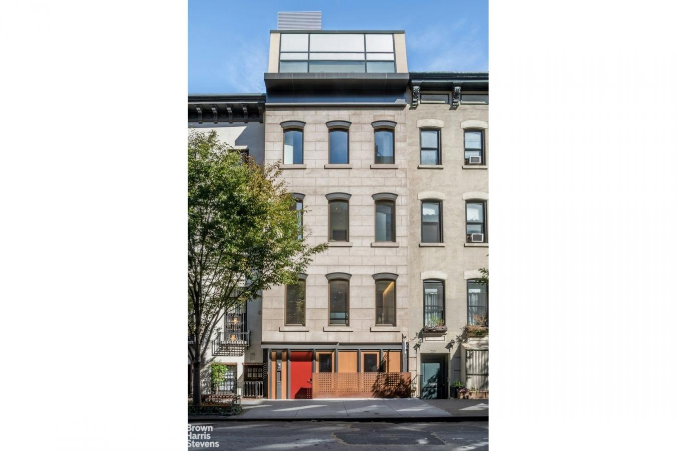 New York, New York, 10065, United States, 5 Bedrooms Bedrooms, ,5 BathroomsBathrooms,Residential,For Sale,1944198