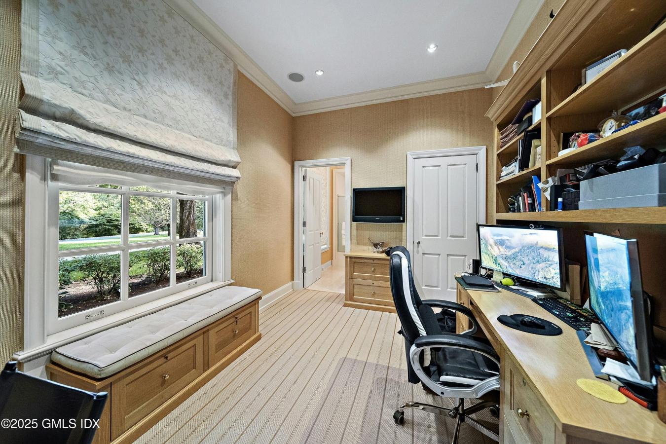 Greenwich, Connecticut, 06831, United States, 6 Bedrooms Bedrooms, ,8 BathroomsBathrooms,Residential,For Sale,1944196