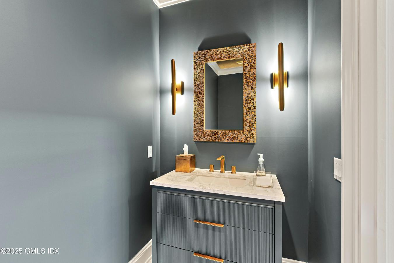Greenwich, Connecticut, 06831, United States, 6 Bedrooms Bedrooms, ,8 BathroomsBathrooms,Residential,For Sale,1944196