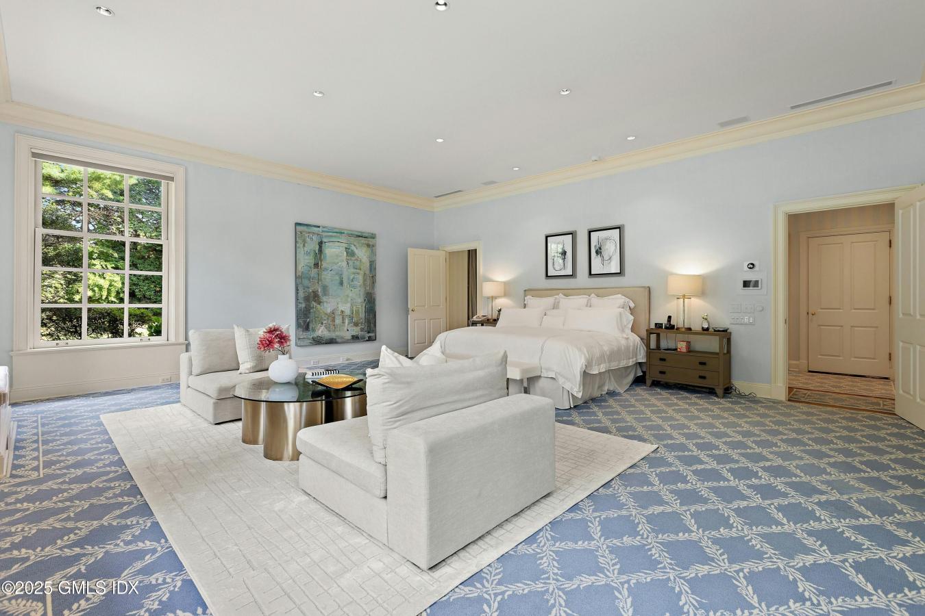 Greenwich, Connecticut, 06831, United States, 6 Bedrooms Bedrooms, ,8 BathroomsBathrooms,Residential,For Sale,1944196