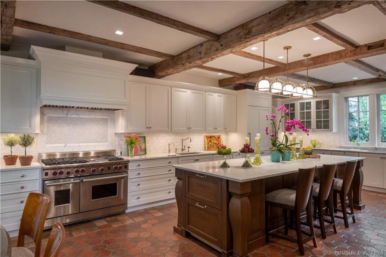 Kent, Connecticut, 06757, United States, 6 Bedrooms Bedrooms, ,6 BathroomsBathrooms,Residential,For Sale,1944197