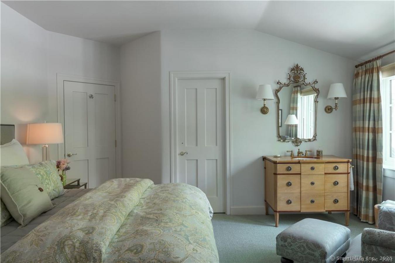 Kent, Connecticut, 06757, United States, 6 Bedrooms Bedrooms, ,6 BathroomsBathrooms,Residential,For Sale,1944197